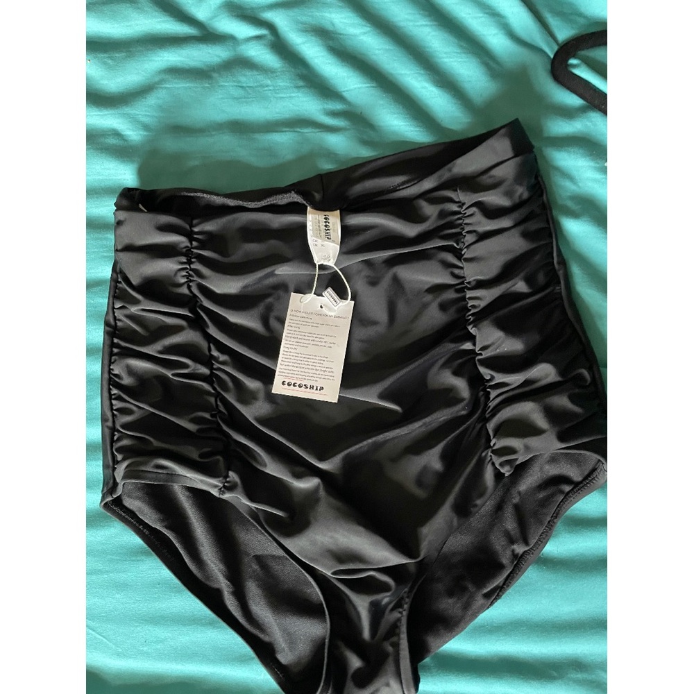 NWT Cocoship High Waisted Retro Bottoms